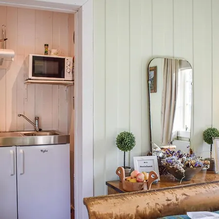 Amazing In W/ Wifi And 1 Bedrooms Gol